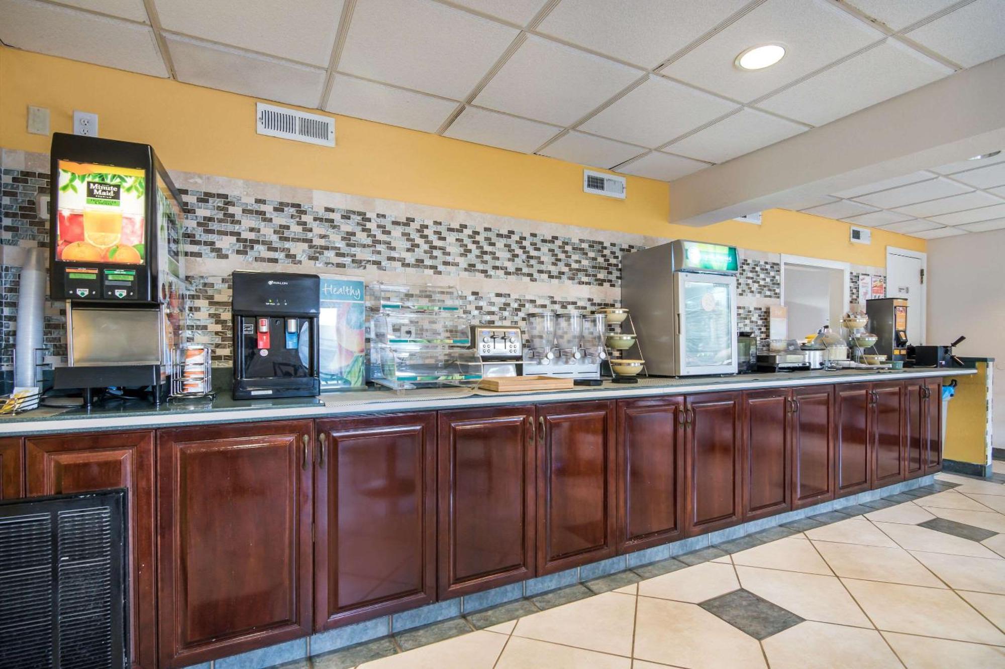 Quality Inn Little Creek Virginia Beach Exterior foto